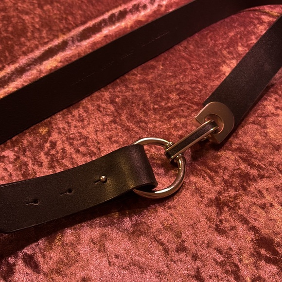 White House Black Market genuine leather belt women’s - Picture 2 of 2